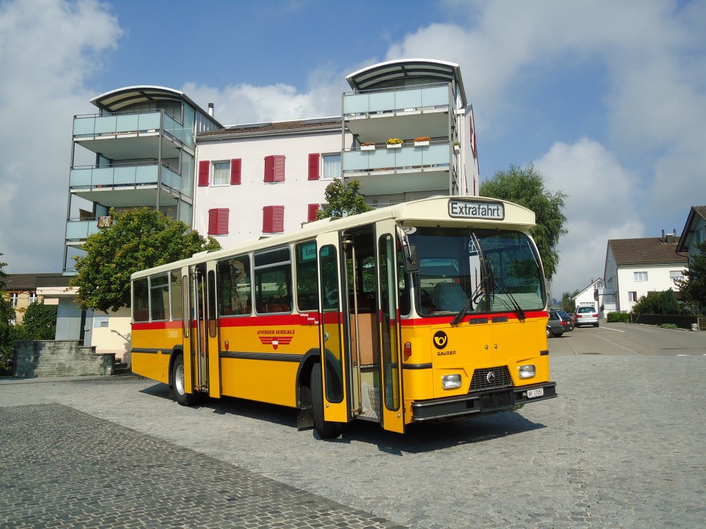 Osthues, Teufen AR 17'057 Saurer-Leyland/Hess (ex AVG Grindelwald Nr. 15; ex RhV Altsttten Nr. 42) am 21. August 2010 Engelburg, Post