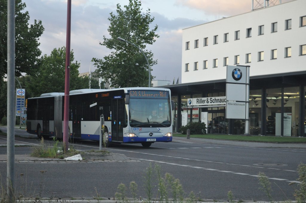 P-AV 520 auf der Linie 620 nach S-Bahnhof Wannsee. Aufgenommen am 15.08.2013 Teltow Warthestrae. Dieser Bus gehrt zum Betriebshof Stahnsdorf.