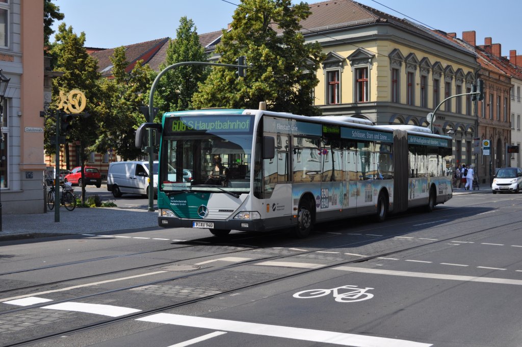 P-AV 940 an der Dortustrae Richtung Platz der Einheit. Aufgenommen am 08.07.2013.