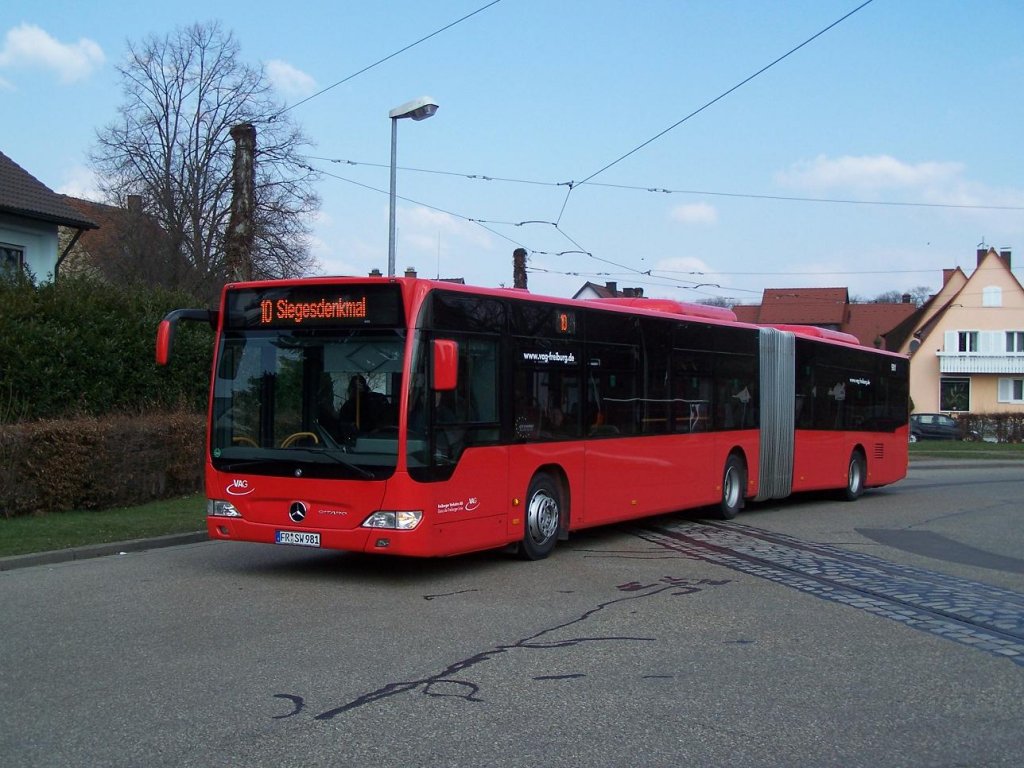 Paduaallee : Citaro II Gelenkbus Nr 981 am 09/03/10.