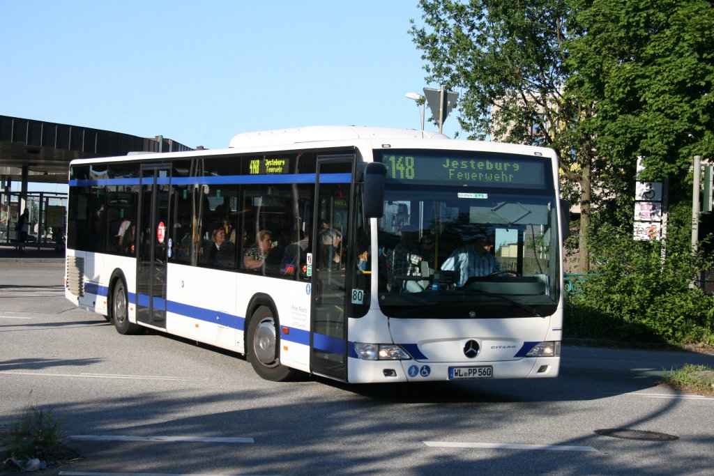 Peter Peters Busverkehr (WL PP 560).
Hamburg Harburg ZOB, 17.6.2010.