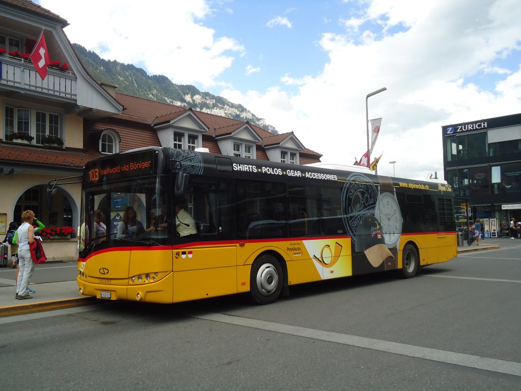 PostAuto Bern - BE 610'537 - Solaris am 8. August 2011 beim Bahnhof Interlaken Ost