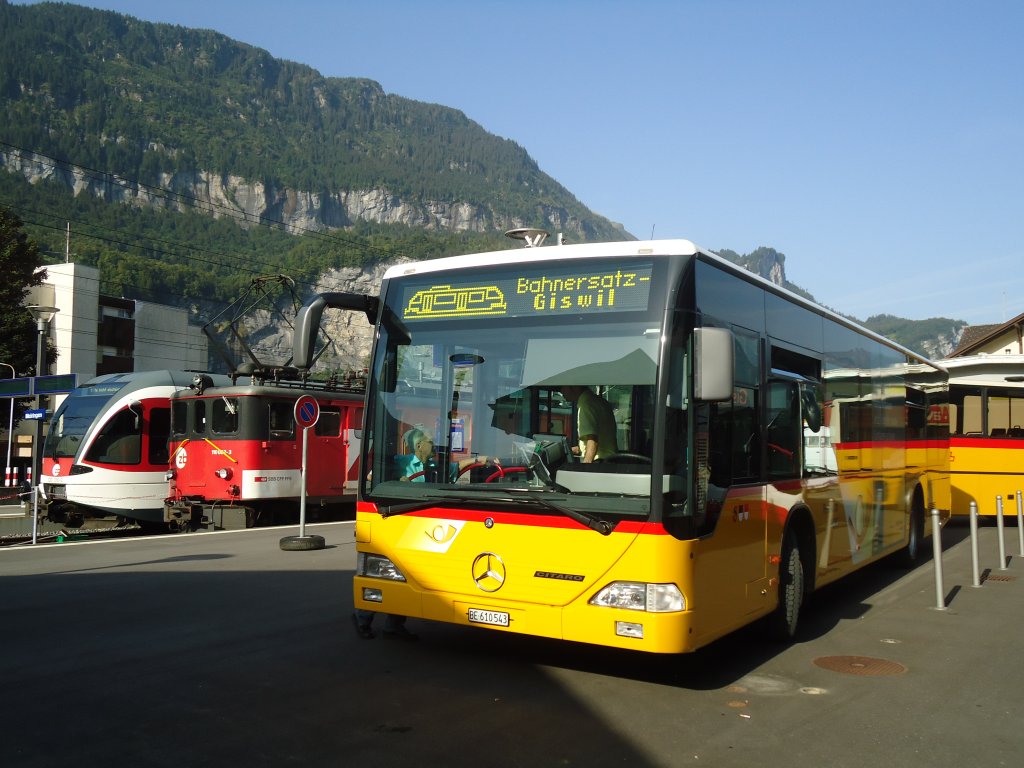 PostAuto Bern - BE 610'543 - Mercedes Citaro (ex P 25'381) am 21. August 2011 beim Bahnhof Meiringen