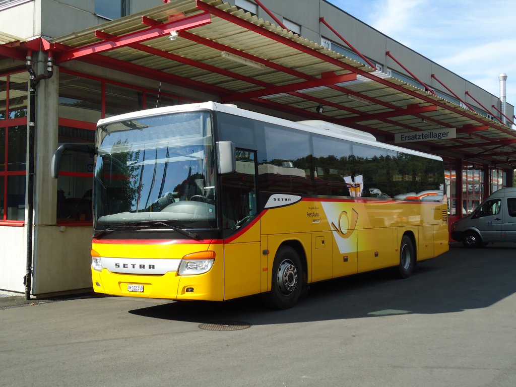PostAuto Graubünden GR 102'310 Setra am 12. September 2010 Kloten, EvoBus