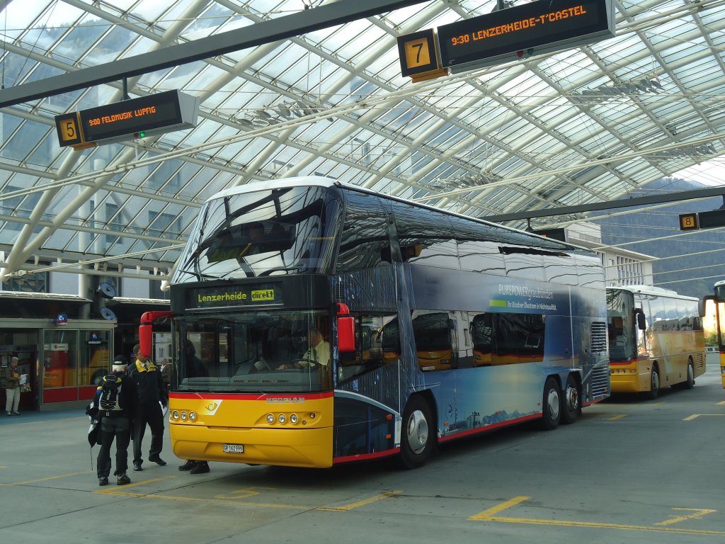 PostAuto Graubünden - GR 162'999 - Neoplan am 15. September 2012 in Chur, Postautostation