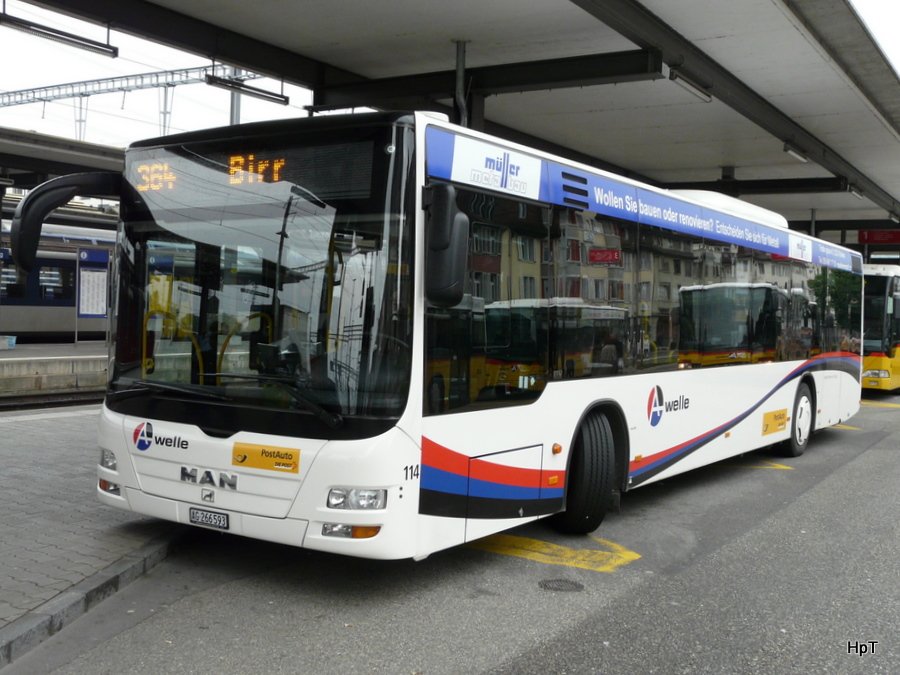 Postauto - MAN Lion`s City  AG 266593 unterwegs auf der Linie 364 bei den Bushaltestellen beim Bahnhof Brugg am 20.05.2010