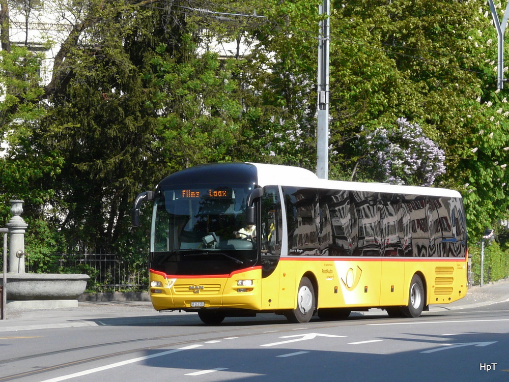 Postauto - MAN Lion`s Regio  GR 162980 unterwegs in der Stadt Chur am 22.04.2011