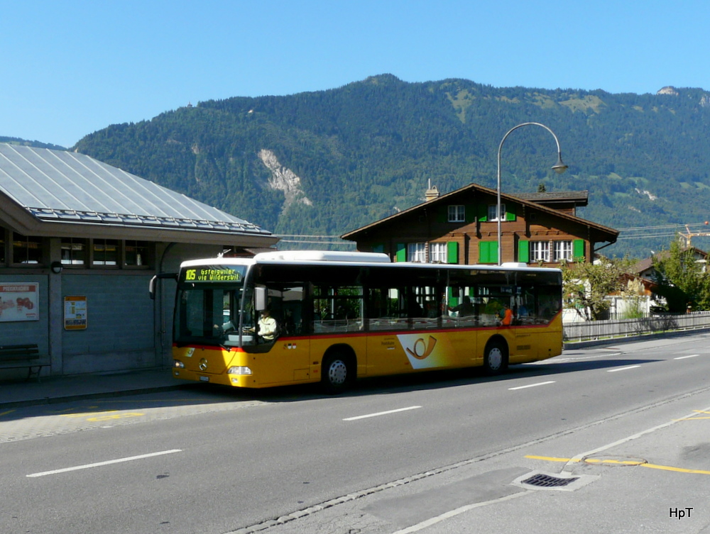 Postauto - Mercedes Citaro unterwegs in Wilderswil am 16.09.2011