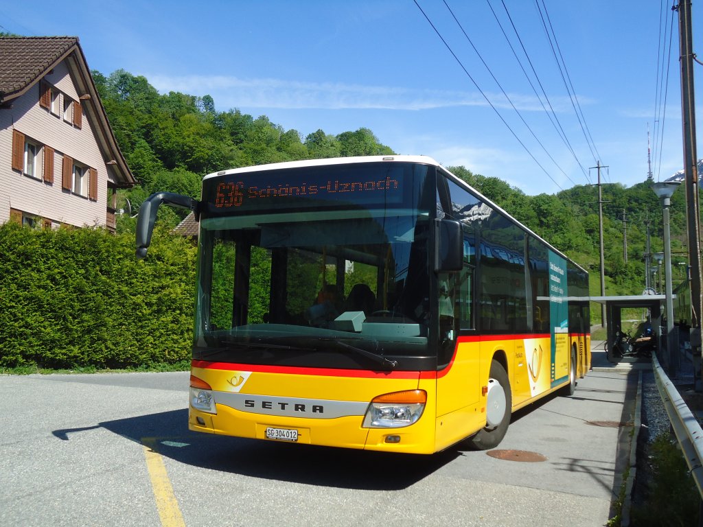 PostAuto Ostschweiz - SG 304'012 - Setra am 17. Mai 2012 beim Bahnhof Ziegelbrcke