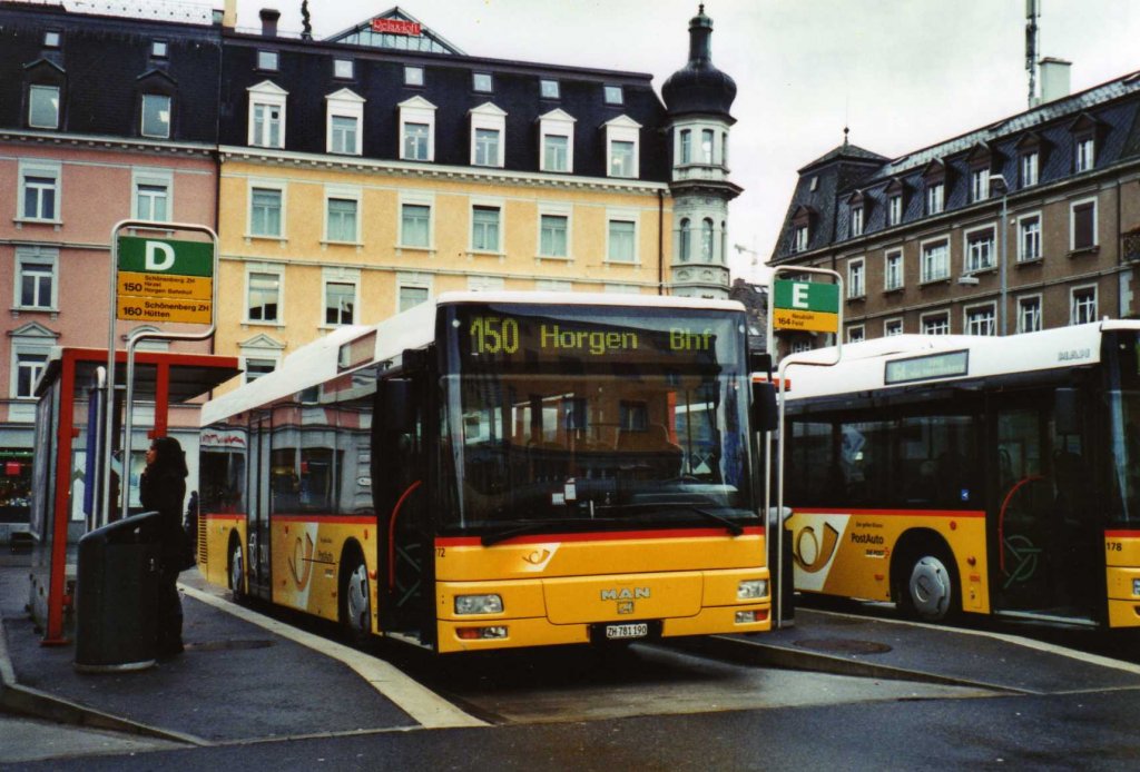 PostAuto Zrich Nr. 172/ZH 781'190 MAN am 10. Dezember 2009 Wdenswil, Bahnhof