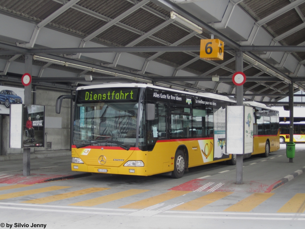 Postauto/Regie Bern Nr. 631 (Mercedes Citaro O530G) am 26.9.2012 beim Bhf. Bern.