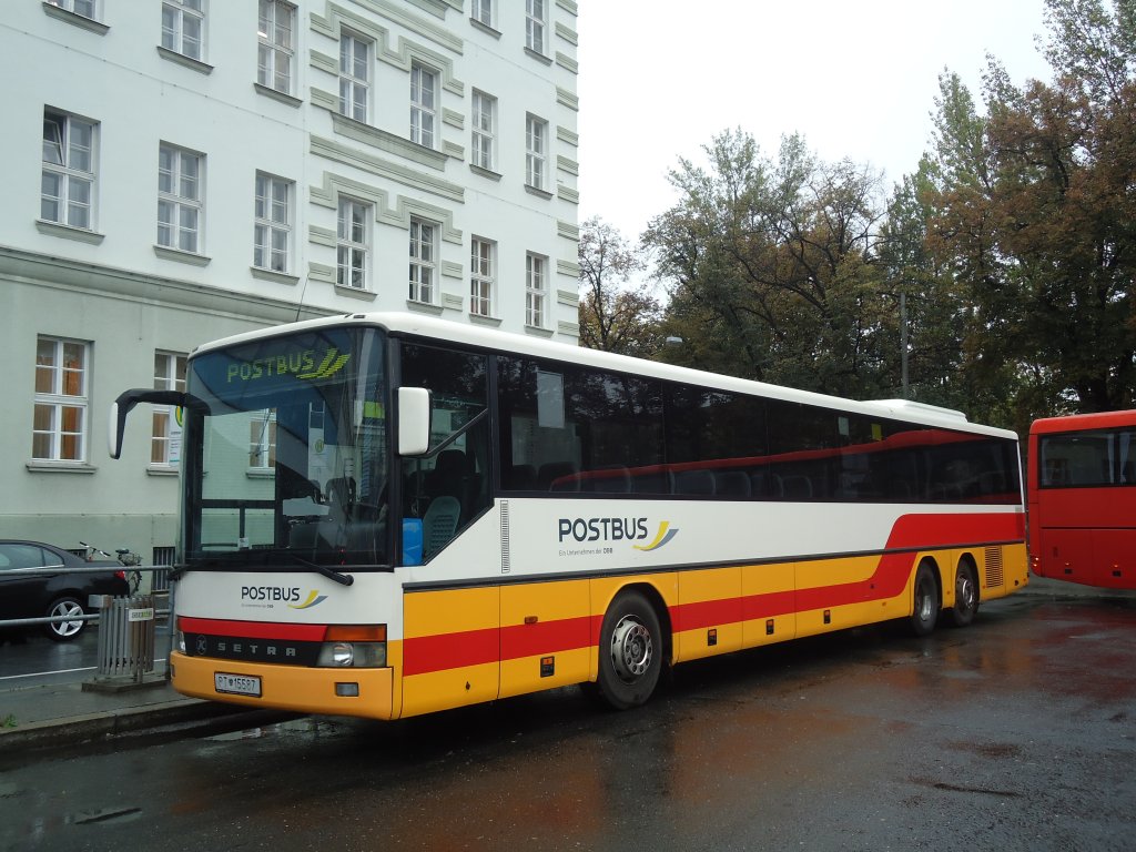 Postbus - PT 15'587 - Setra am 7. Oktober 2011 in Graz, Andreas-Hofer-Platz