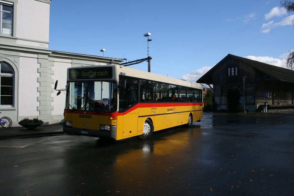 PU Indermhle Bus AG, Rekingen AG, Nr. 102 (AG 6'799, MB O405, 1992) am 4.11.2009 in Zurzach.