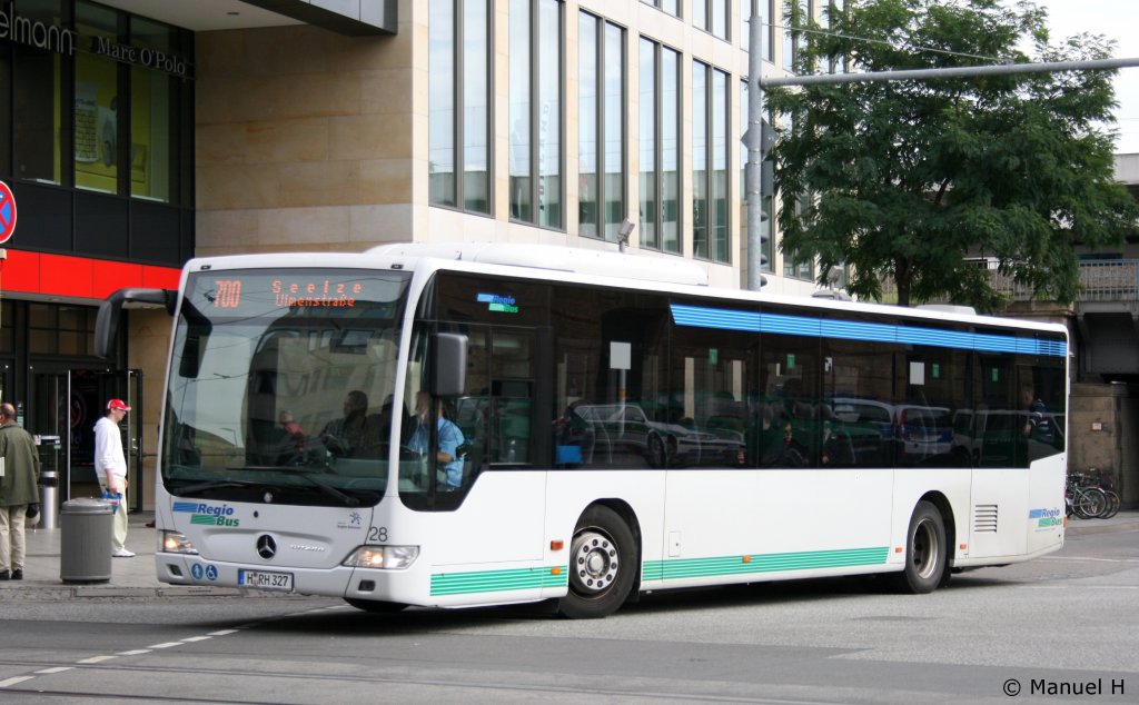 Regio Bus 28 (H RH 327).
Hannover HBF, 16.8.2010.