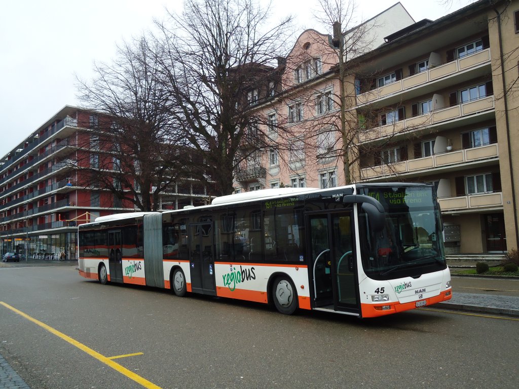 Regiobus, Gossau - Nr. 45/SG 283'883 - MAN am 12. Januar 2011 beim Bahnhof Gossau