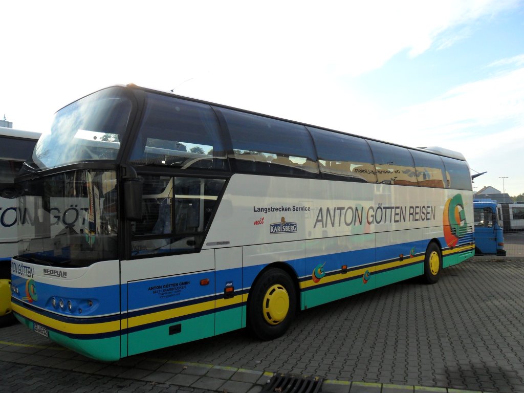 Reisebus von der Firma Anton Gtten Reisen in Saarbrcken. Das Bild habe ich am 22.10.2010 gemacht.
