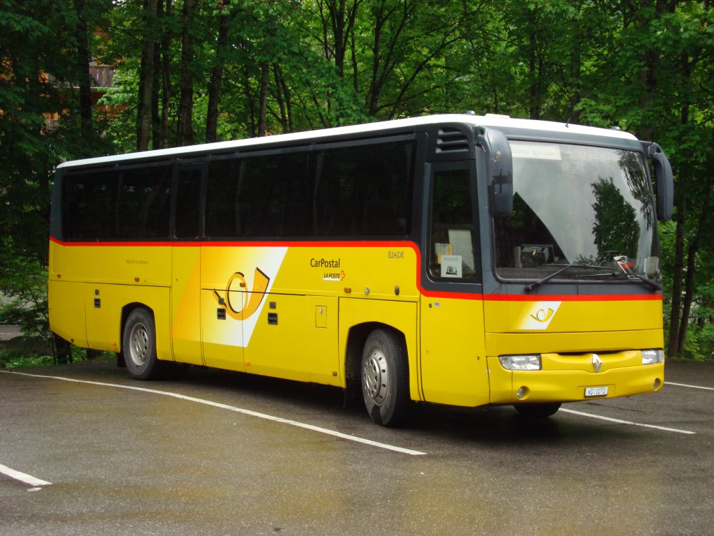 Renault Iliade VD 1070. Aufgenommen am 19.06.2010 in Gstaad.

Leider hat dieser Renault nichts mehr mit gelber Klasse zu tun. Die linke Seite ist ab der HA mehr rostrot als gelb……