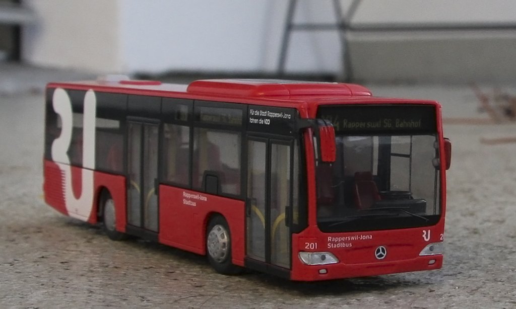 Rietze Modellbus-RJ Stadtbus NR.201 von vorne am 30.11.11