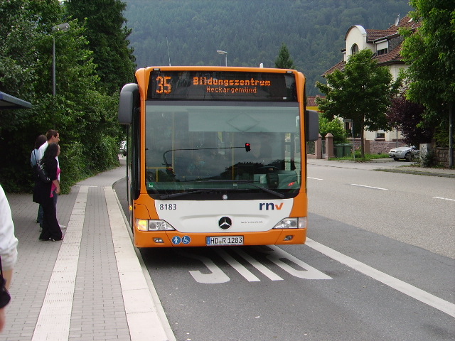 RNV Buslinie 35 in Neckargemnd Bhf am 05.08.10