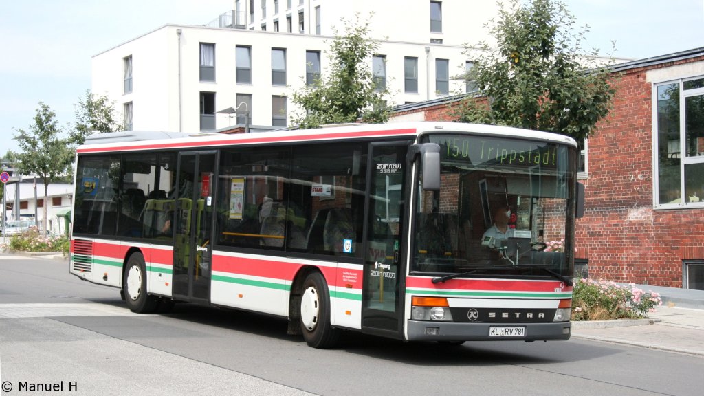 Saar Pfalz Bus (KL RV 781).
Kaiserslautern HBF, 2.7.2010.