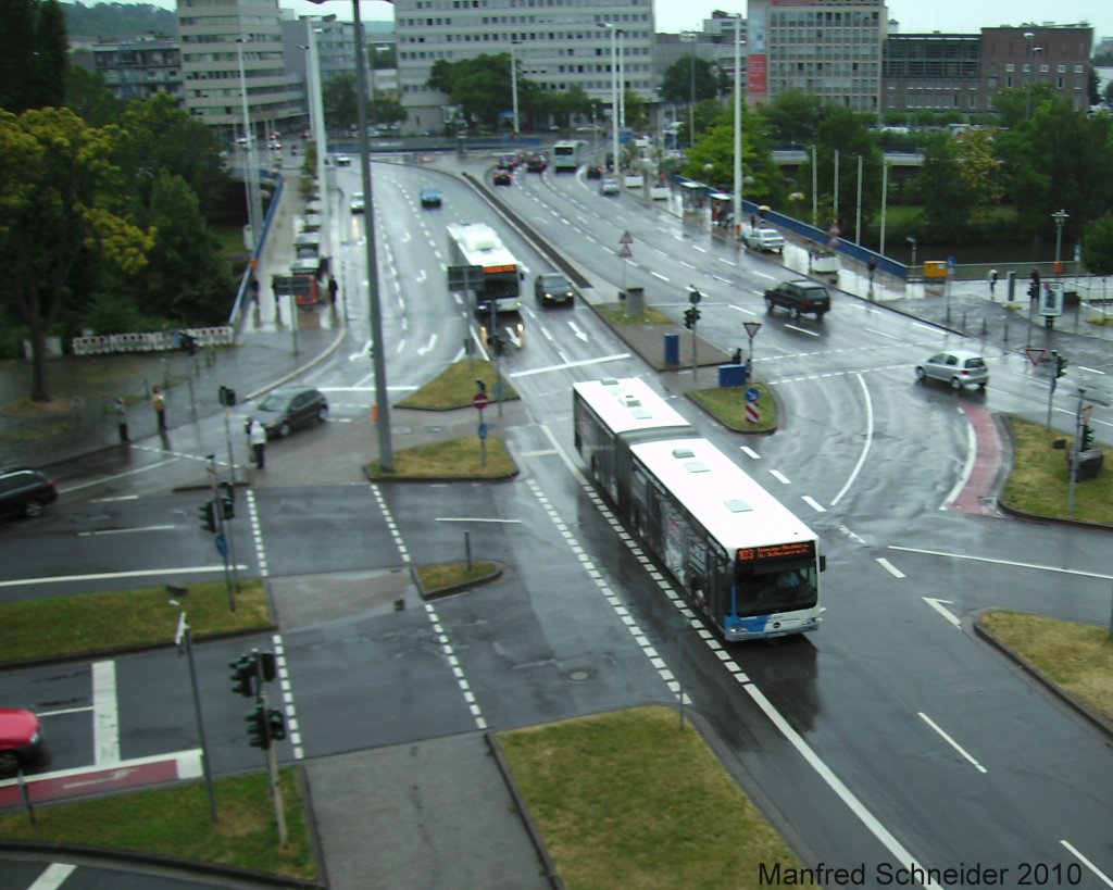 Saarbrcker Busse. Die Aufnahme des Foto war am 22.07.2010 in Saarbrcken und zeigt einen Citaro Gelenkbus.