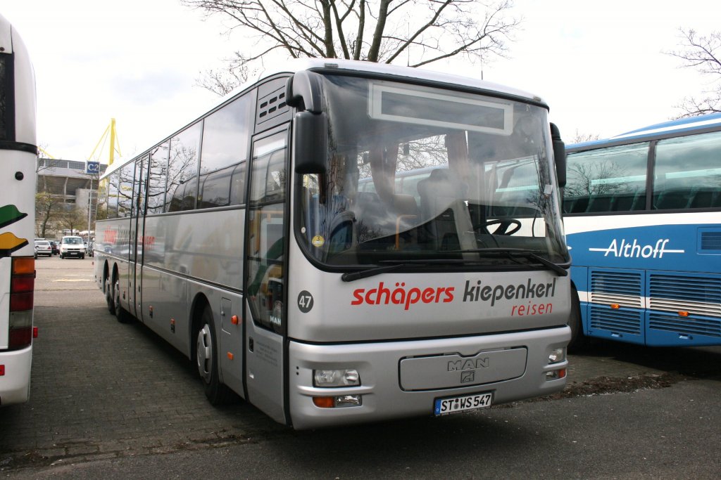 Schpers Kiepenkerl Reisen 47 (ST WS 547).
Aufgenommen am Signal Idunapark.
4.3.2010