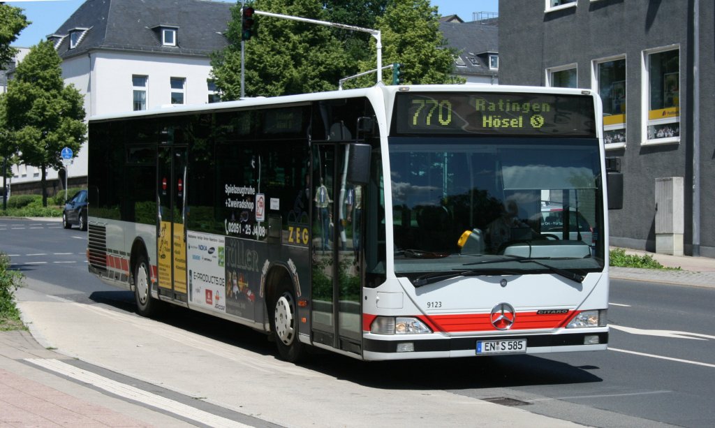 Schiwy 9123 (EN S 585).
Velbert, 11.6.2010.