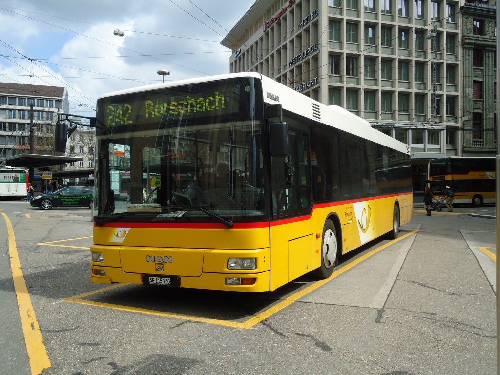 Schwizer, Goldach - SG 115'160 - MAN (ex Schett, Sargans) am 13. April 2011 beim Bahnhof St. Gallen