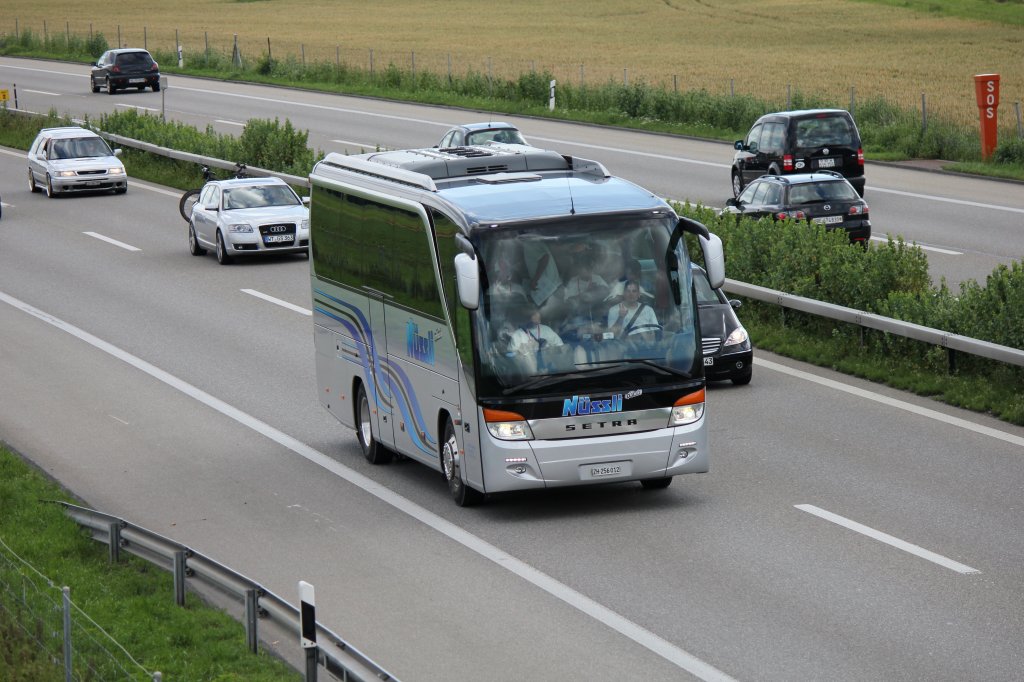 Setra 412 HD de la maison Nussli reisen photographi le 08.07.2012  Oensingen