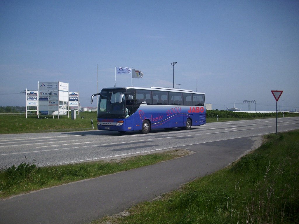 Setra 415 GT-HD von Jabo Reisen aus Deutschland in Mukran am 22.05.2012


