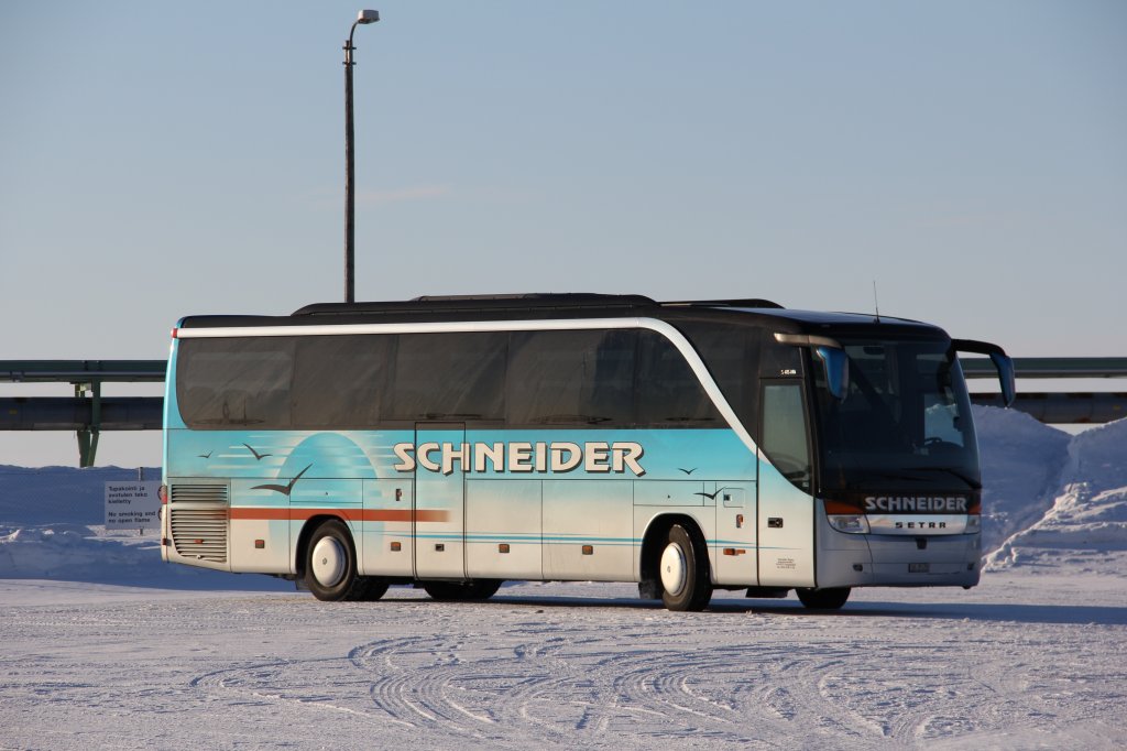 Setra 415 HD in Kemi FIN, Schneider Reisen und Transport AG Langendorf, SO 21615, Aufgenommen am 1. Mrz 2013