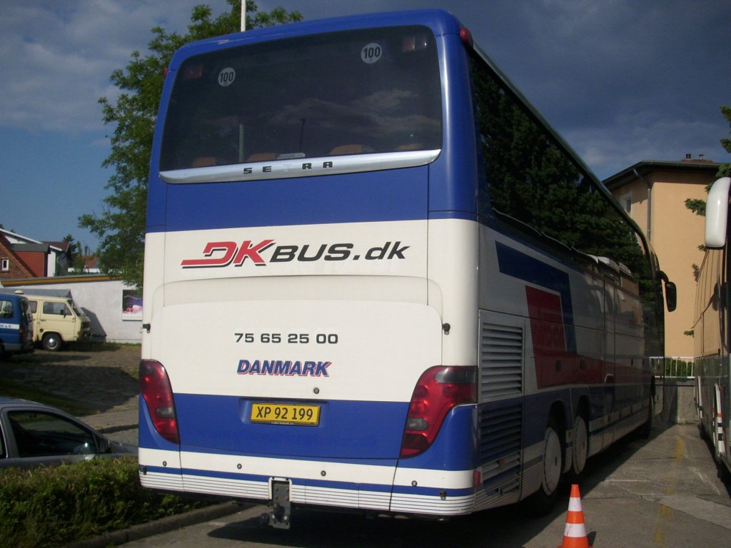 Setra 417 HDH von DK-Bus aus Dnemark in Sassnitz am 09.06.2012