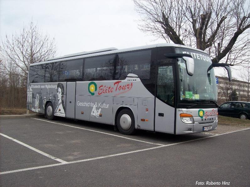 Setra aus sterreich, in Dresden Parkplatz Ammonstrae (17.3.2010)