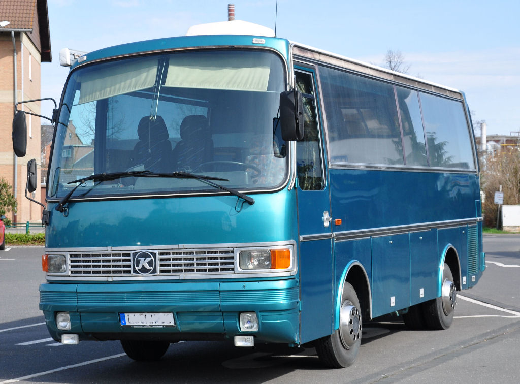 Setra Bus 208, als Wohnmobil ausgebaut, Euskirchen 30.03.2010