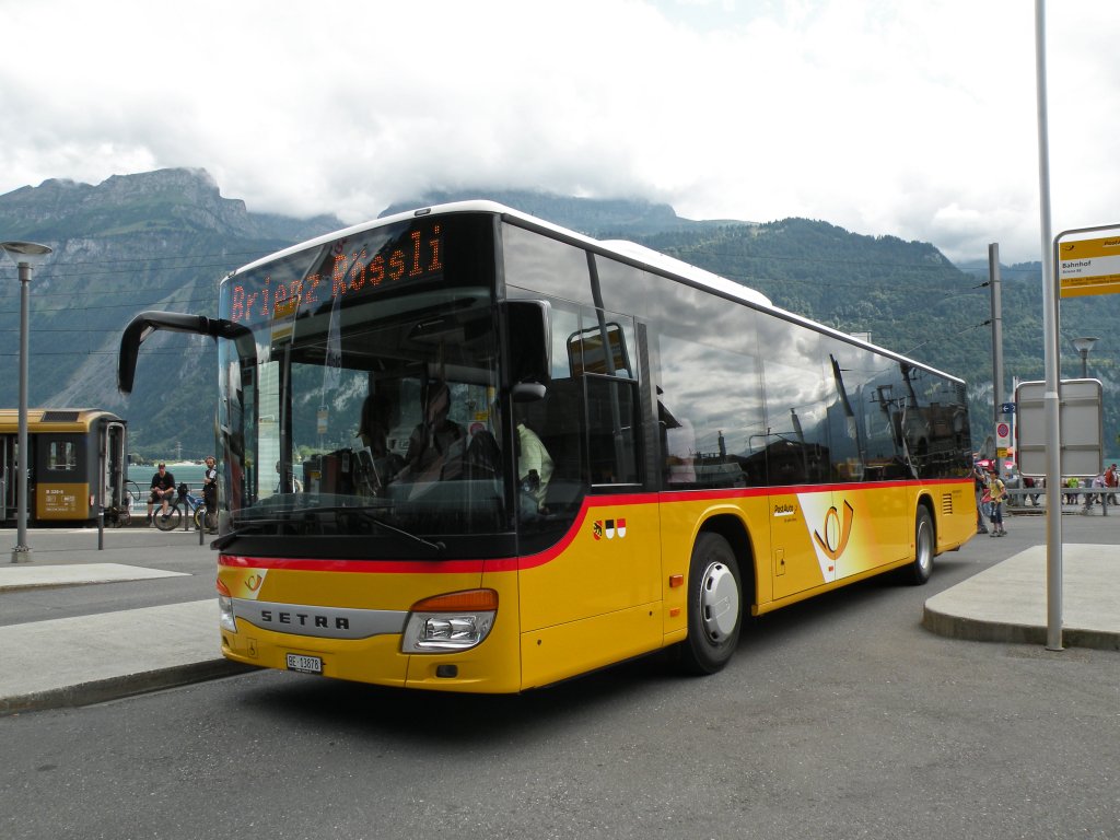 Setra Bus der Post am Bahnhof Brienz. Die Aufnahme stammt vom 07.08.2012.