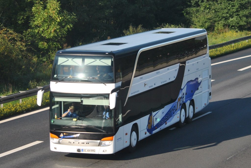 Setra Doppeldecker, auf der A2 Lehrte, am 19.09.2010.