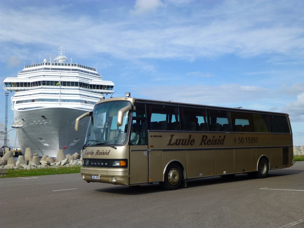 Setra S 215 HD  Luule Reisid , Tallinn/Estland 26.08.2012