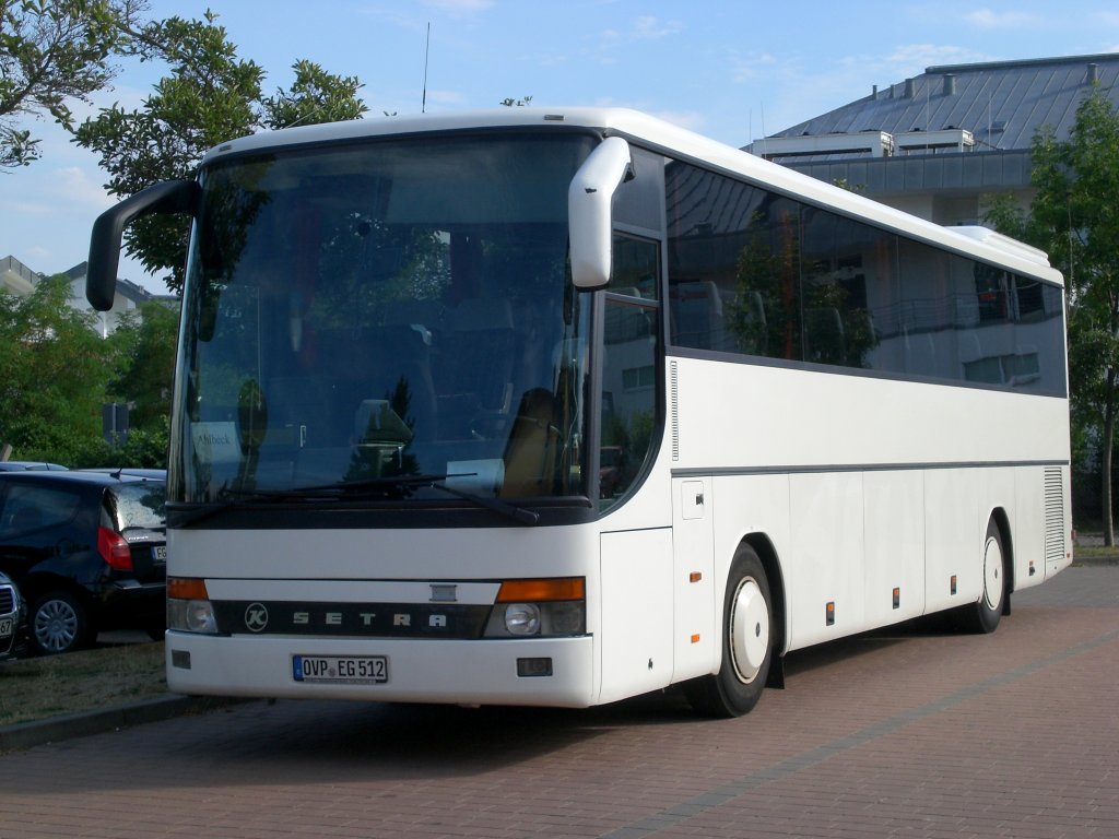 Setra S 300er Serie abgestellt an der Haltestelle Bansin Seepark.