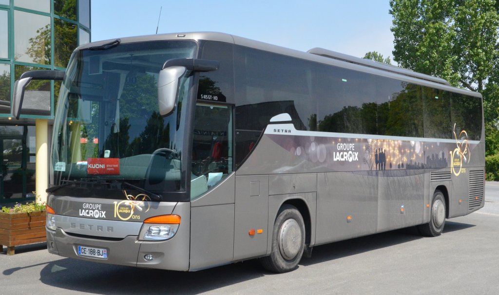 Setra  S 415 GT HD Reisebus von Groupe Lacroix in La Caserne/Frankreich  gesehen am  31.05.2013.