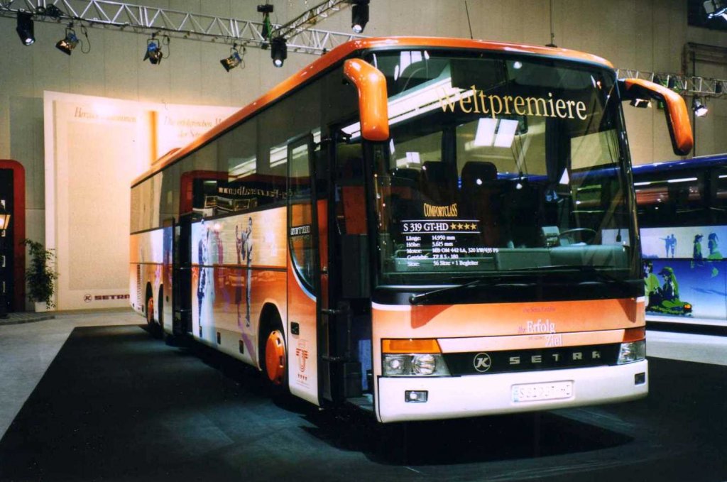 Setra S319 GT-HD, aufgenommen auf der IAA 1998 in Hannover.