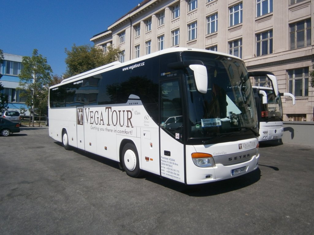 Setra S415 GT-HD, Vega Tour/CZ,19.8.2012,Bratislava