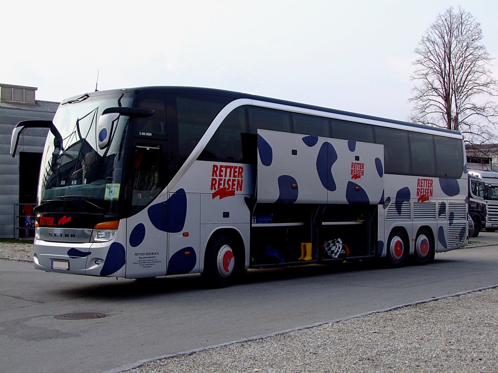 Setra S416HDH (TopClass) von Retter-Reisen hat Personen zum Bundesjungzchterchampionat nach Ried gebracht; 120324
