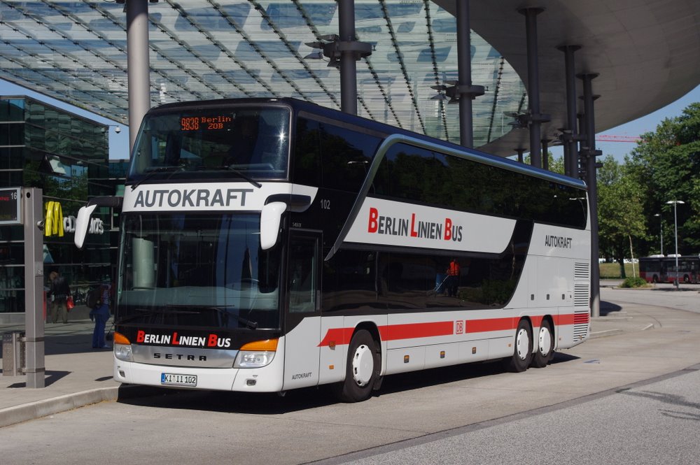 Setra S431DT der Autokraft am 7.Juli 2010 am ZOB