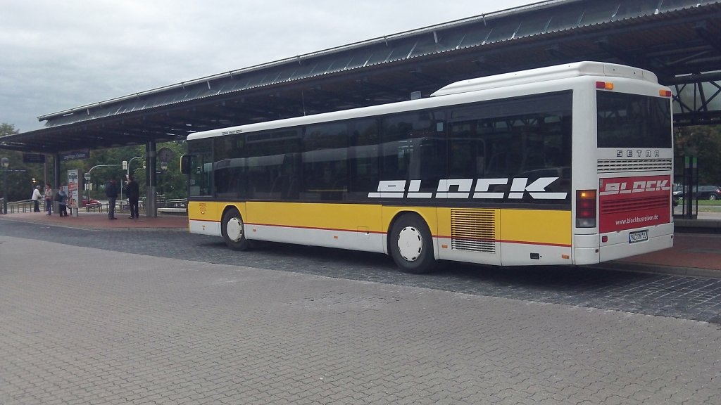 Setra berlandbus, am 25.09.2012 im Langenhagen/Centrum.
