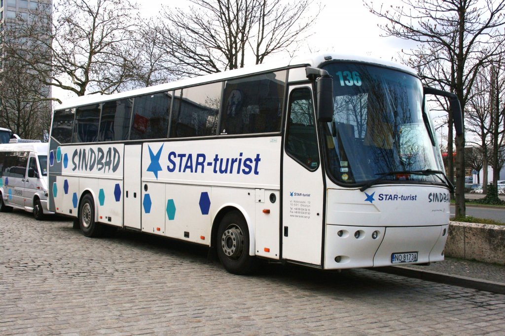 Sindbad Star Tourist (NO 8173A) aus Polen.
Aufgenommen am HBF Dortmund.
3.4.2010