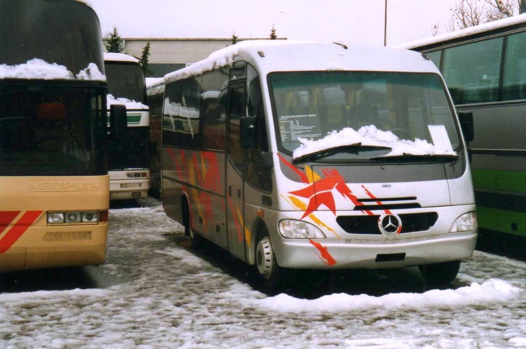 Sitcar Sloughi auf Basis Mercedes Vario 815D. Aufgenommen im Februar 2001 auf dem Gelnde der Neoplan NL Rhein Ruhr in Oberhausen.
