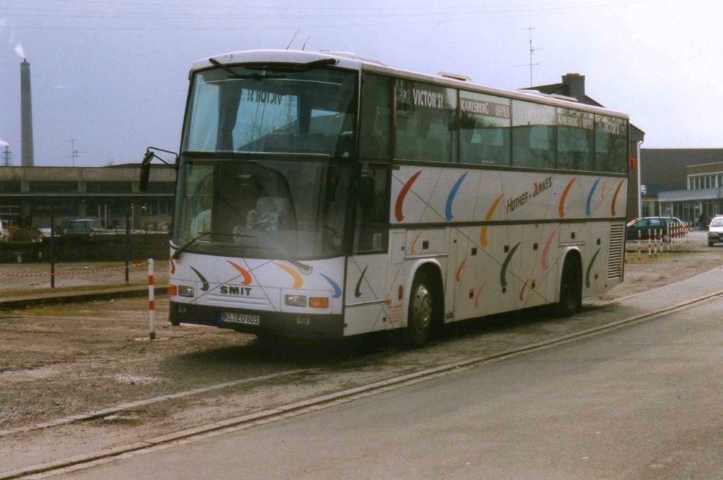 Smit Orion im Mrz 1999 in der Nhe der Neoplan Vertretung Rhein-Ruhr.