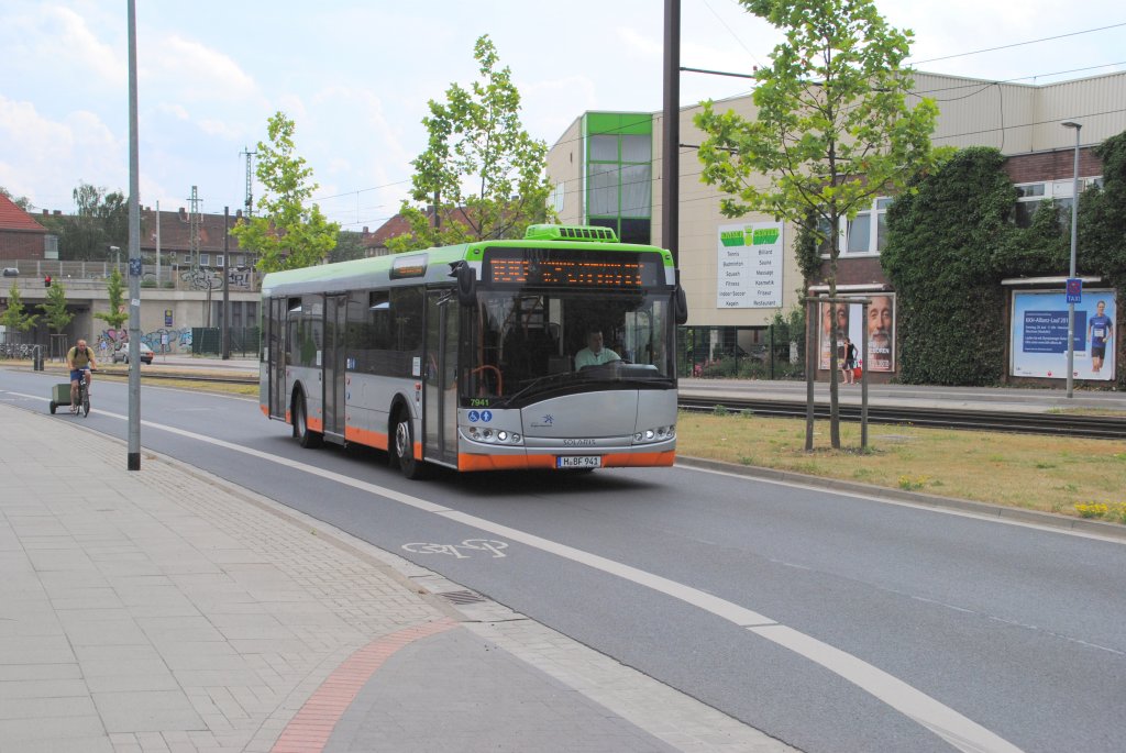 Solaris Bus Wagen-Nr.4971, im Ricklinger Stadtweg im Hannover, am 30.06.10.