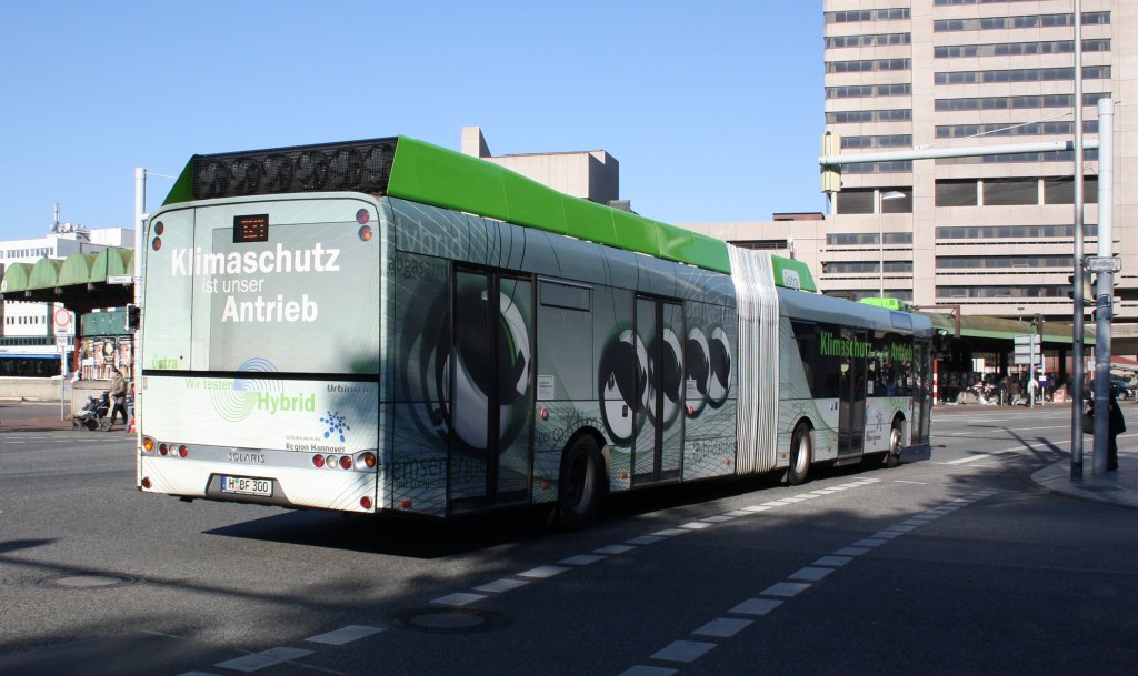 Solaris Hybrid (Testbus) am Raschplatz in Hannover 15.10.2011.