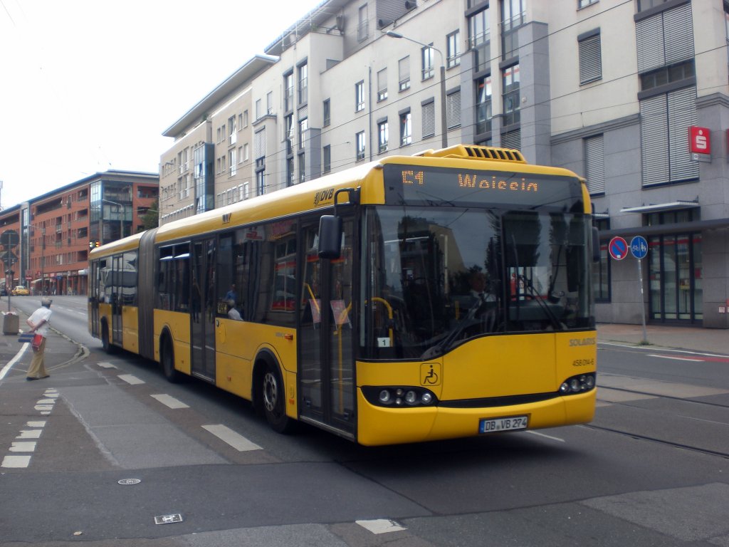 Solaris Urbino auf der Linie 61 nach Weissig an der Haltestelle Lbtau.